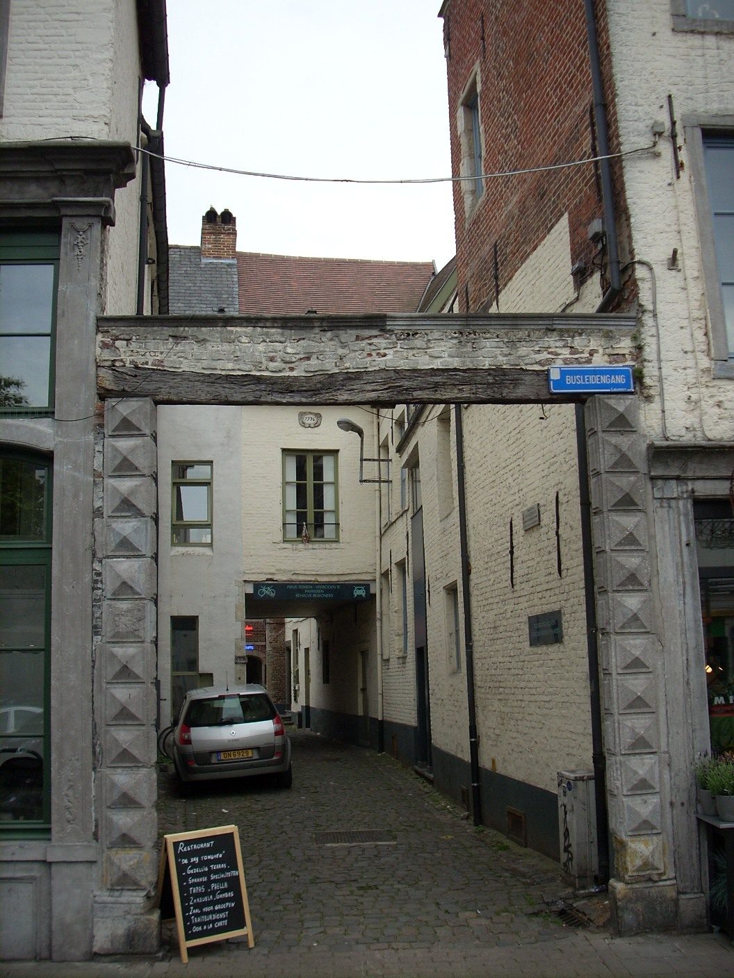 Collegium Trilingue, Leuven - 02.JPG